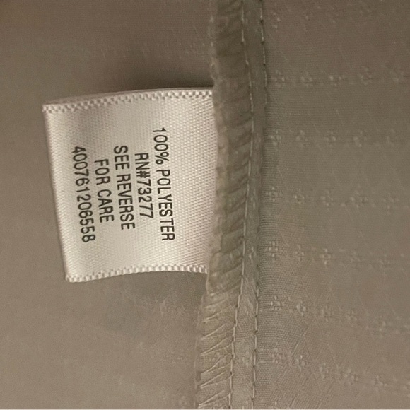 Croft & Barrow Bohemian Button Up Sulphur-Crested Cockatoo Print - Picture 5 of 6